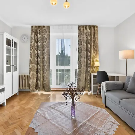 Apartment Sunny For 4 - Balcony & Workspace *